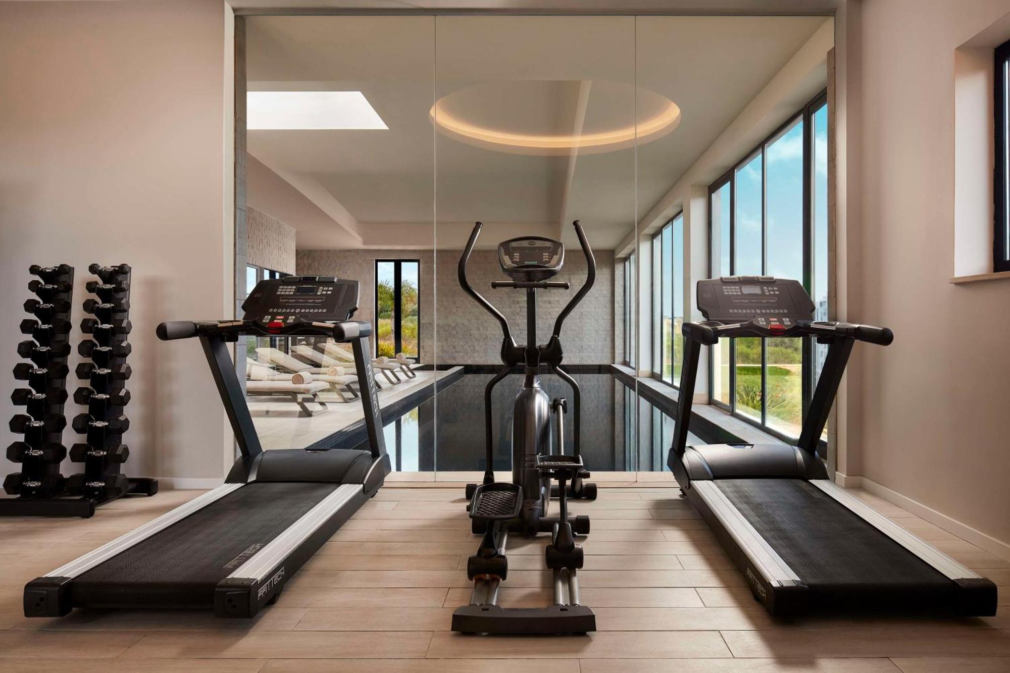 Tivoli Alvor Algarve Hotel Kültér fotó The gym at The Ivy Collection